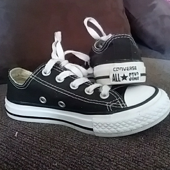 white converse kids size 11